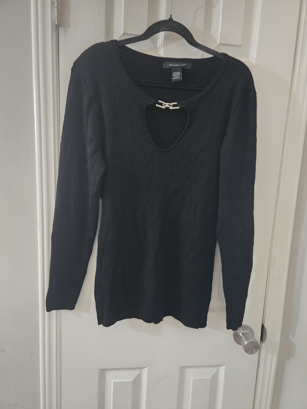 22/24 Ashley Stewart sweater